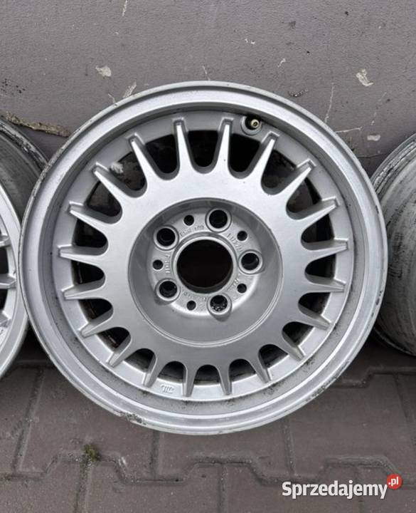 Felgi BMW e3432 15 Tomaszów Lubelski