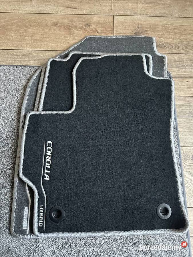 Dywaniki dywany nowe welurowe Toyota Corolla Łódź sprzedam