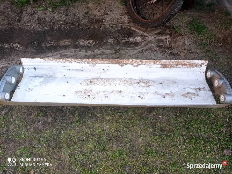 Lampa garażowa Żołynia