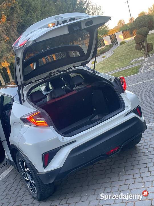 Toyota CHR 18 Selection najbogatsza wersja salon 1799cm3 Zamość