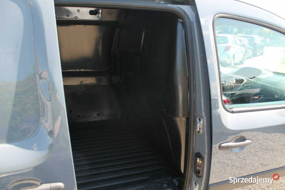 Renault Kangoo uszkodzony Renault Ostrów Wielkopolski