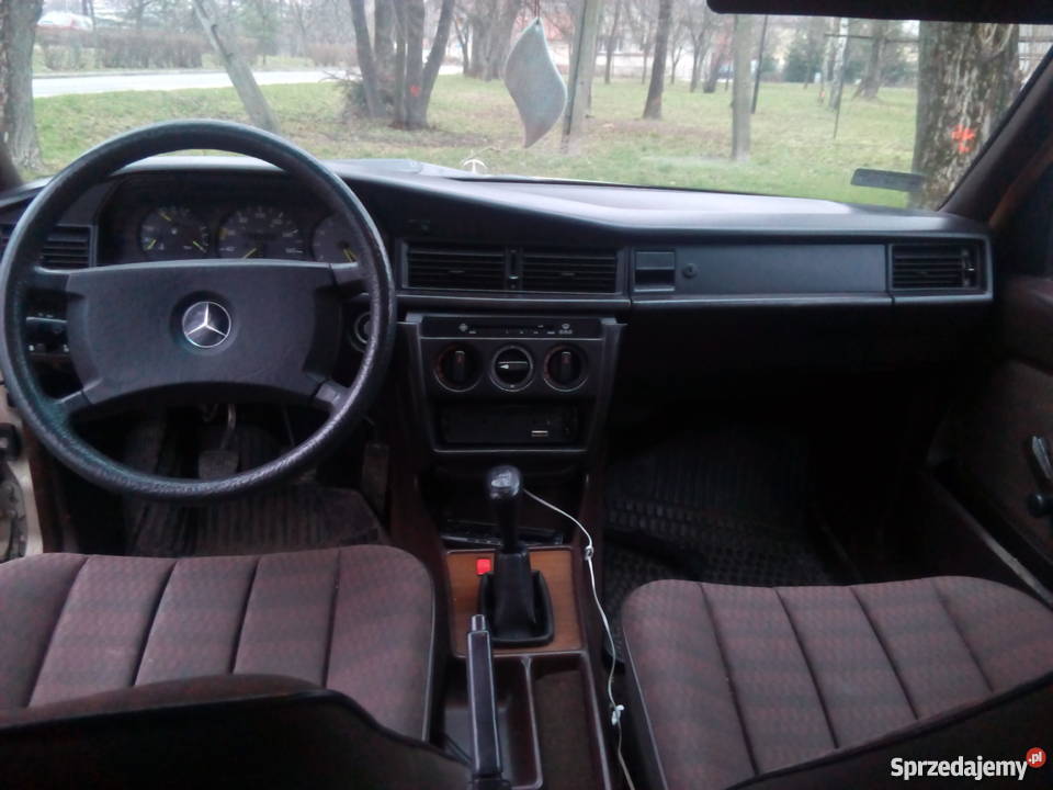 Niezniszczalny Mercedes 190 Siechnice