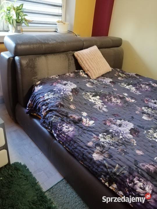 Sprzedam łóżko sypialniane Łazy