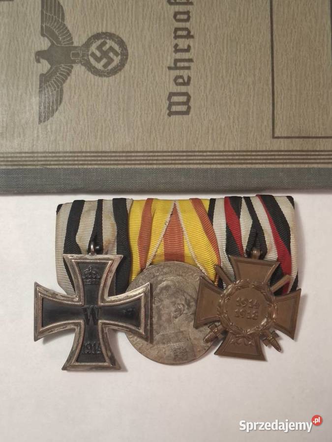 Odznaczenia Dokumenty z Okresu Wojny III Rzesza Gliwice