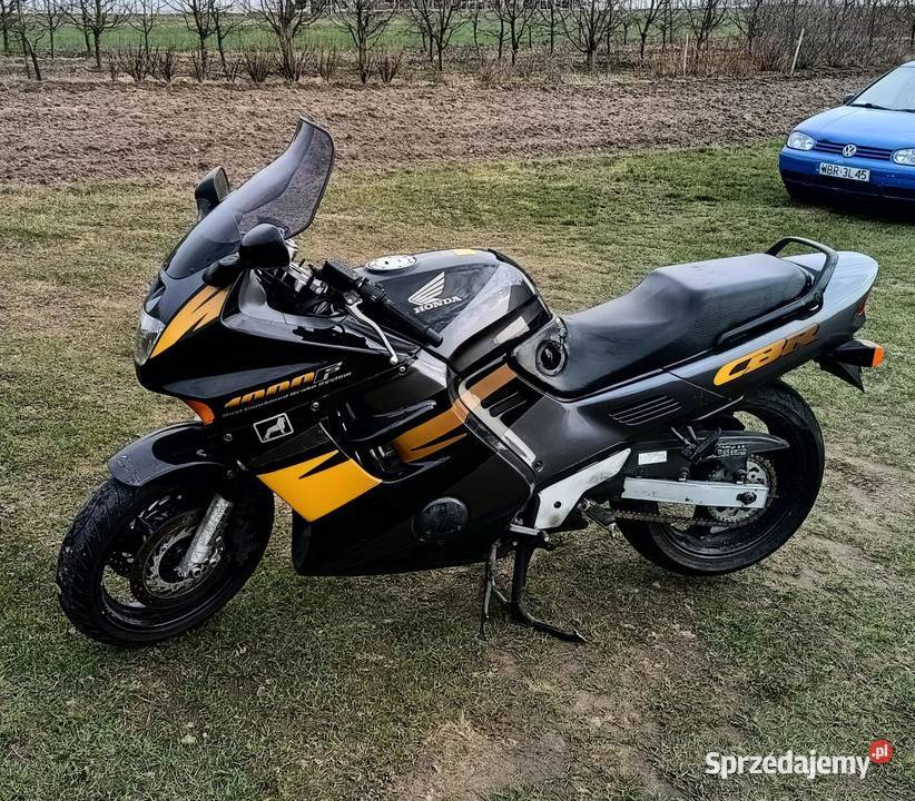 Honda CBR 100F Dual Rogolin
