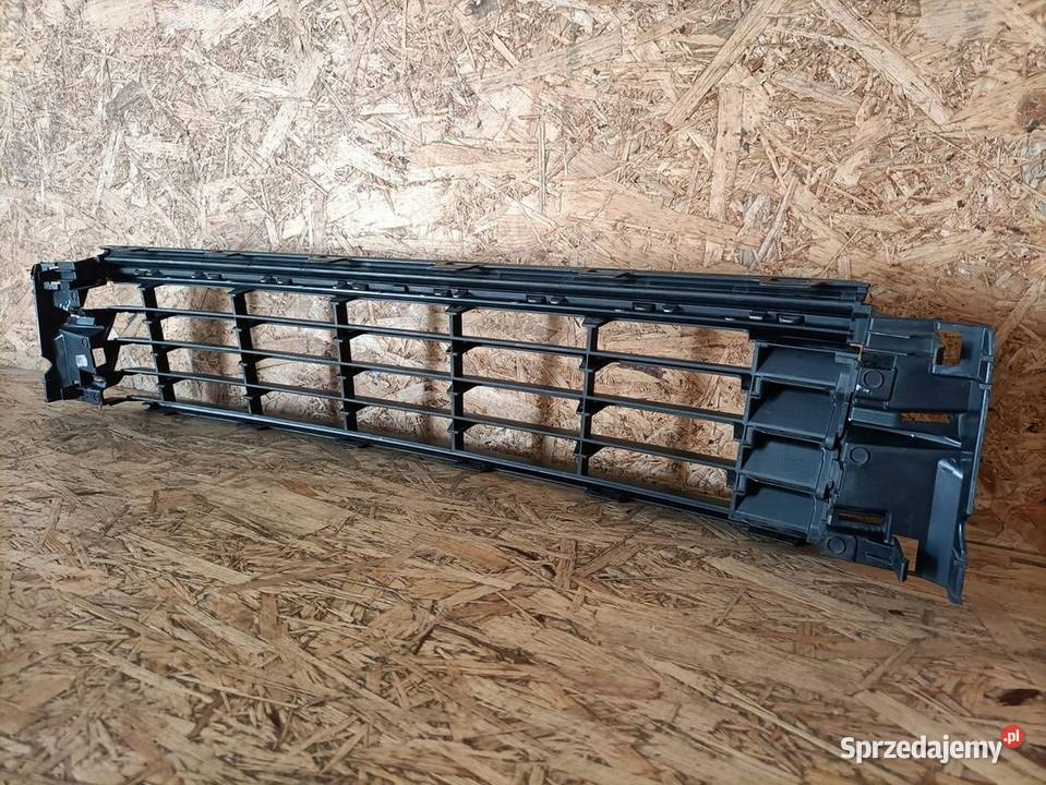 VW POLO V LIFT ATRAPA KRATKA ZDERZAKA 6C0853677B Pleszew