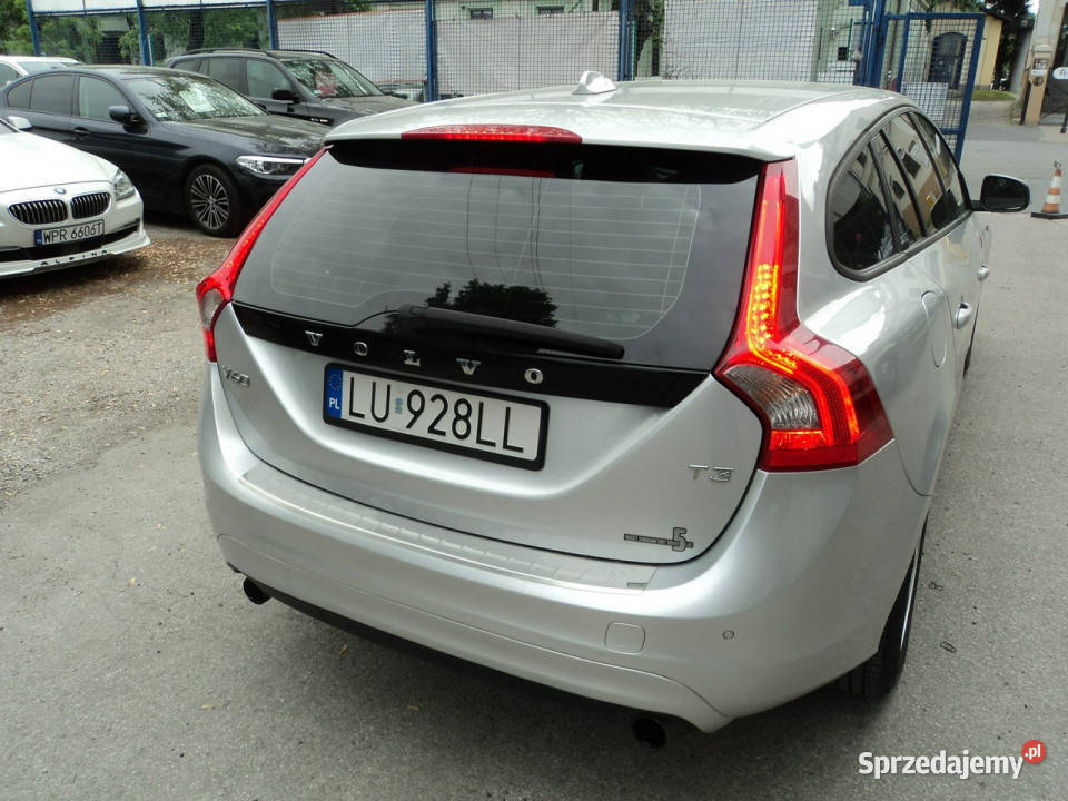 Volvo V60 sprzedam ładne VOLVO V60 16 B 150 STAN Kombi V60 Lublin