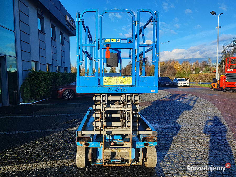 Podnośnik nożycowy zwyżka robocza Genie 3246 sprzedam