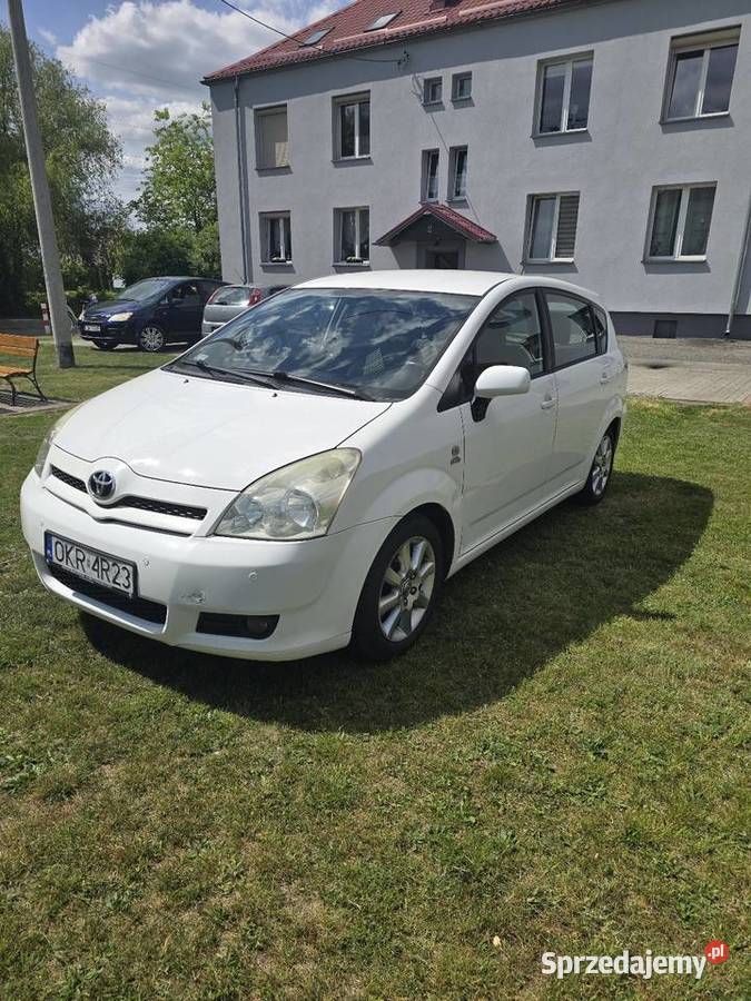 Toyota Corolla Verso Van / Minibus