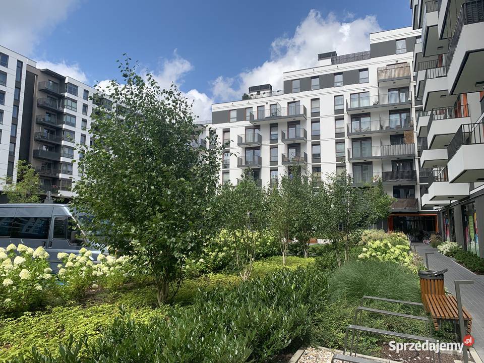 Dwa osobne nieprzechodnie pokoje balkon szybki Warszawa