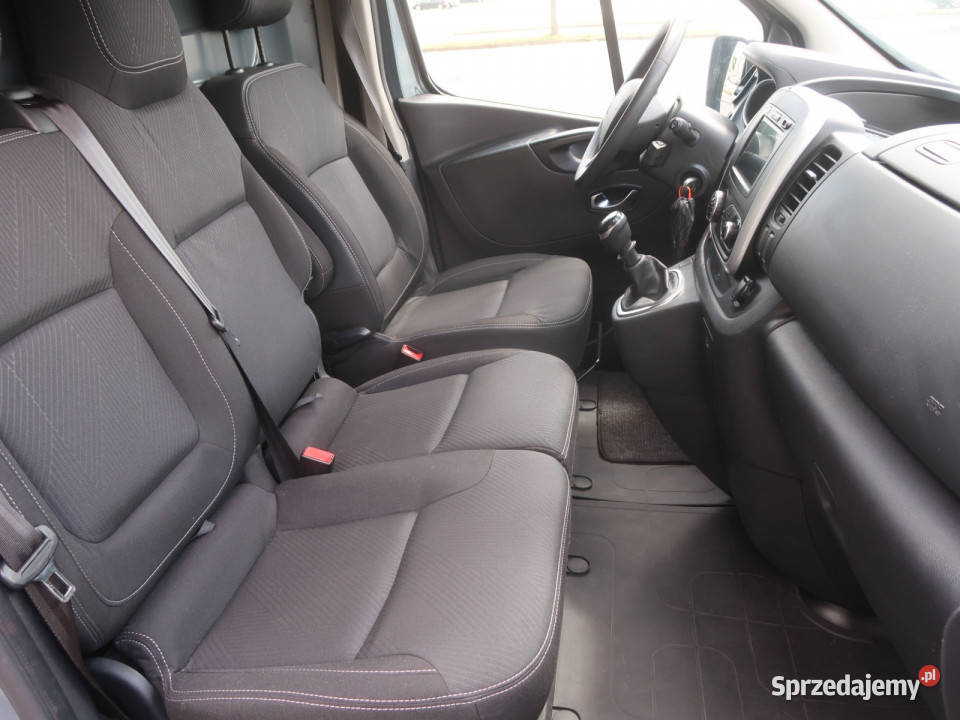 Renault Trafic 20 dCi centralny zamek Bielany Wrocławskie