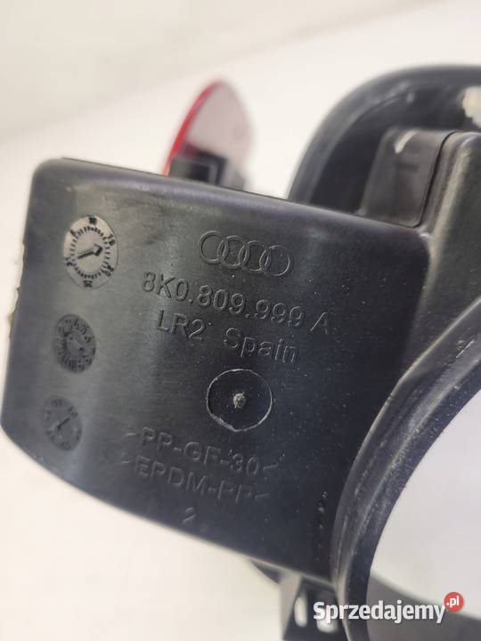 KLAPKA WLEWU PALIWA AUDI A4 B8 8K0809999A LY3J Przystajń