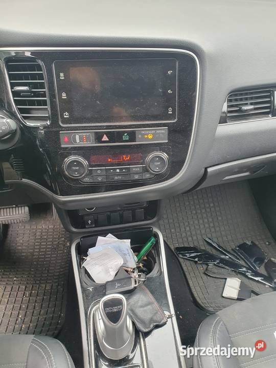 Mitsubishi Outlander PHEV 2018