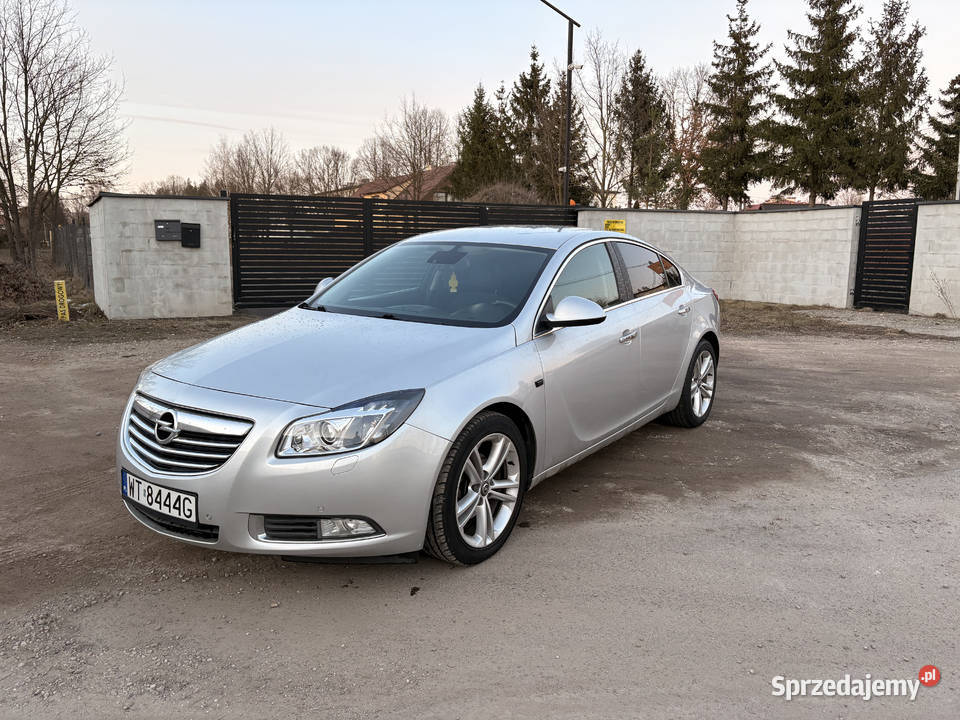 OPEL INSIGNIA A 2011 lakier metallic Warszawa