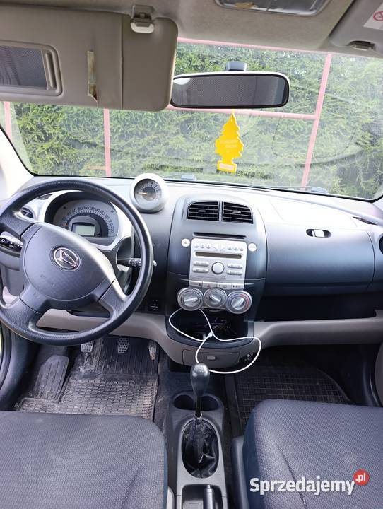 Daihatsu Sirion Narol