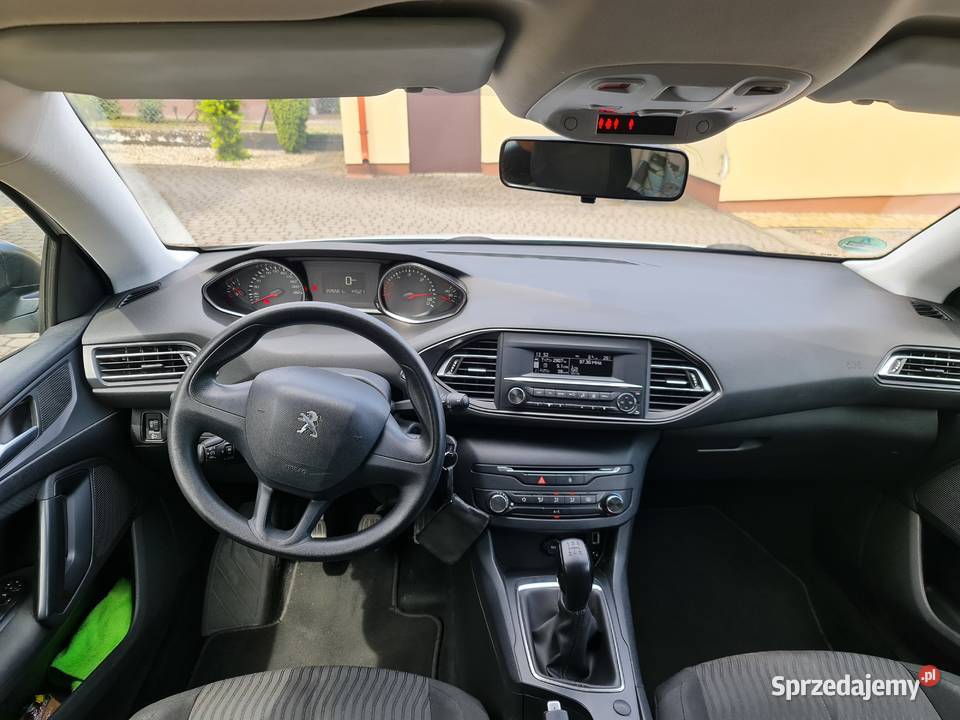 Peugeot 308 t9 16hdi 92 2kpl opon 1600cm3 Dziekanów sprzedam