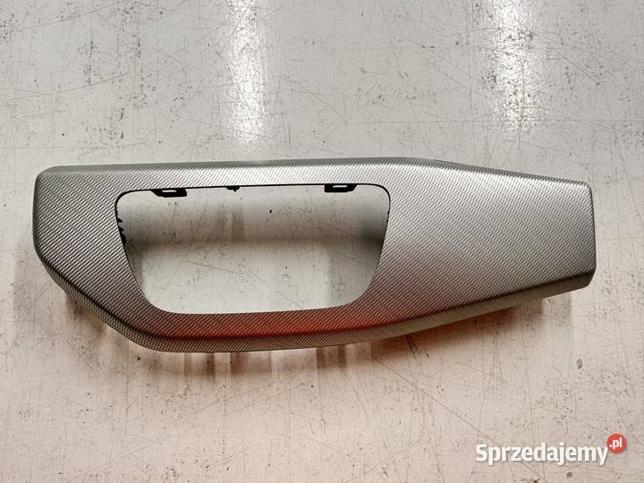 LISTWA OZDOBNA KONSOLI LEWA DEKOR EUROPA AUDI A4 Błonie