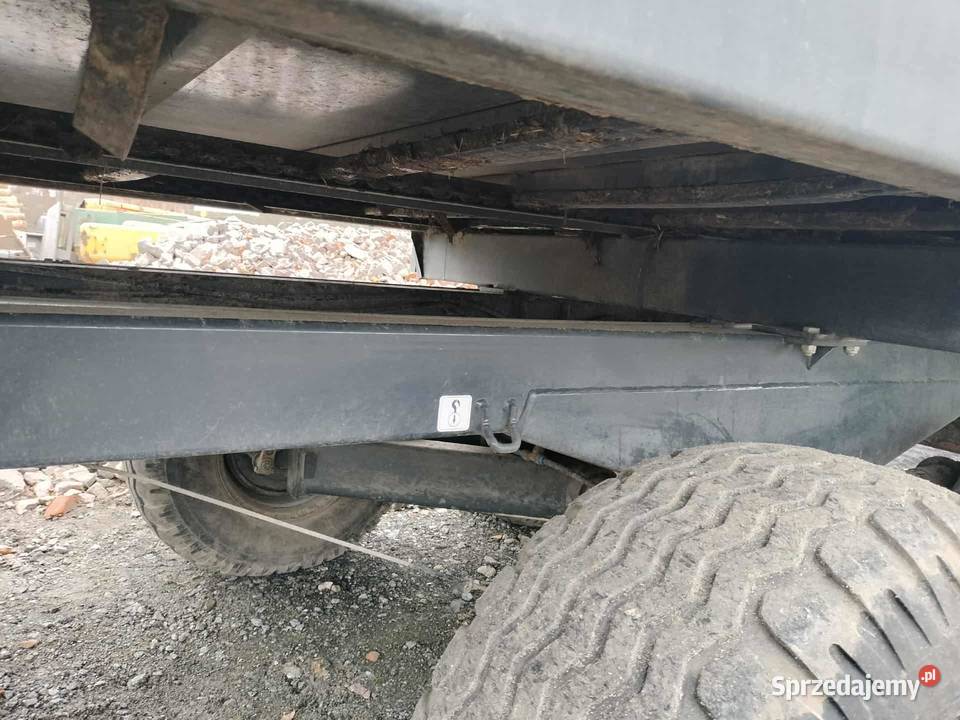 Rozrzutnik obornika tandem metal fach