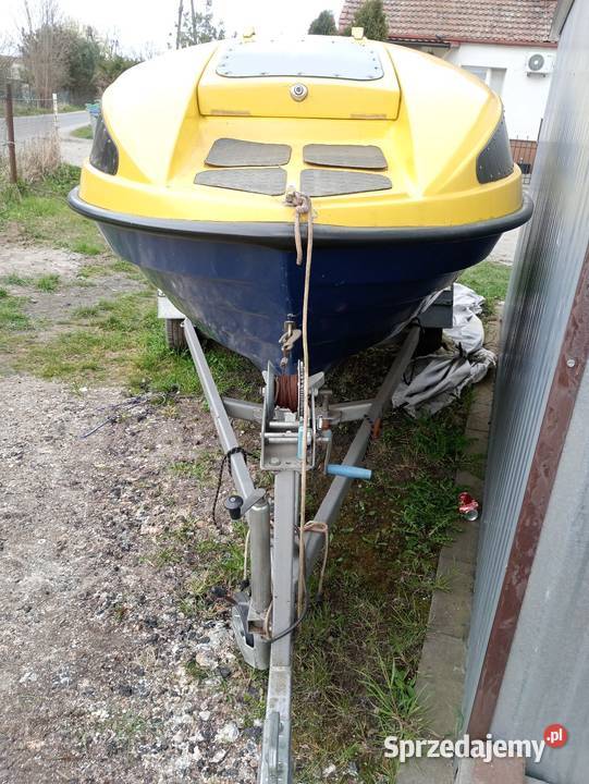 Łódź kabinowa turystyczna wędkarska do małego Lubiąż sprzedam
