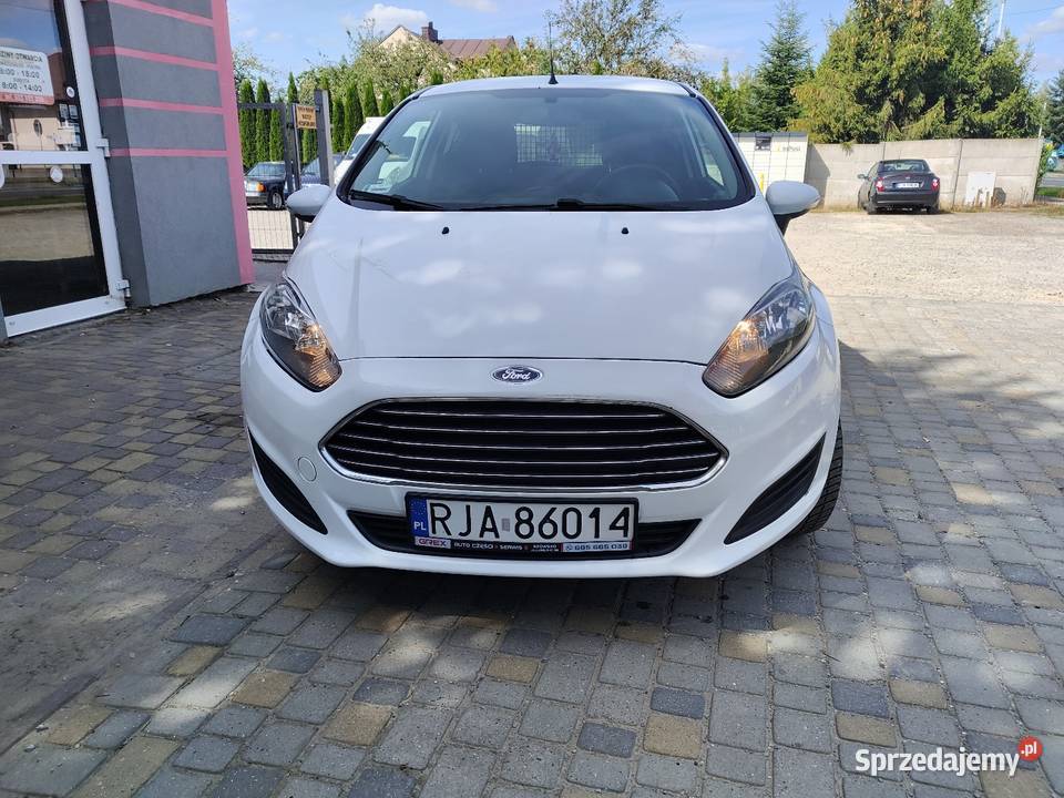 Sprzedam Forda Fiesta van vat1 15 TDCi 10500 elektryczne szyby Motoryzacja podkarpackie Jarosław