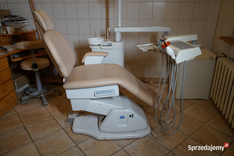 sprzęd stomatologiczny Wyposażenie szpitali i gabinetów sprzedam