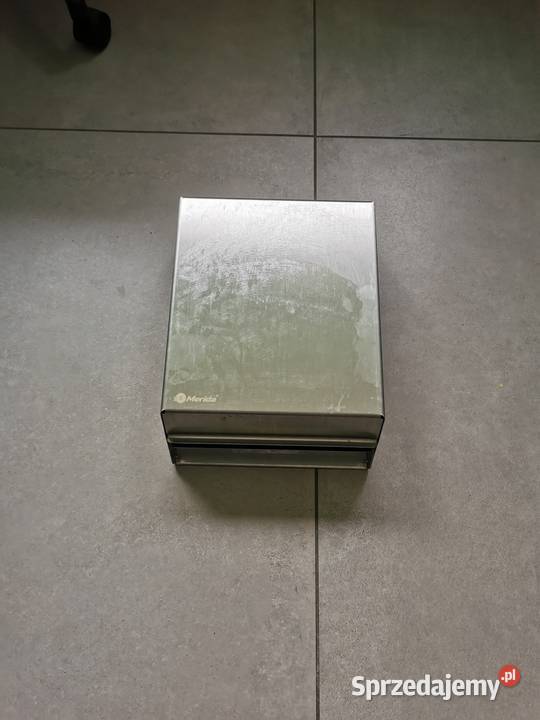 Podajnik papieru Merida metalowe 2 sztuki lubuskie Gubin