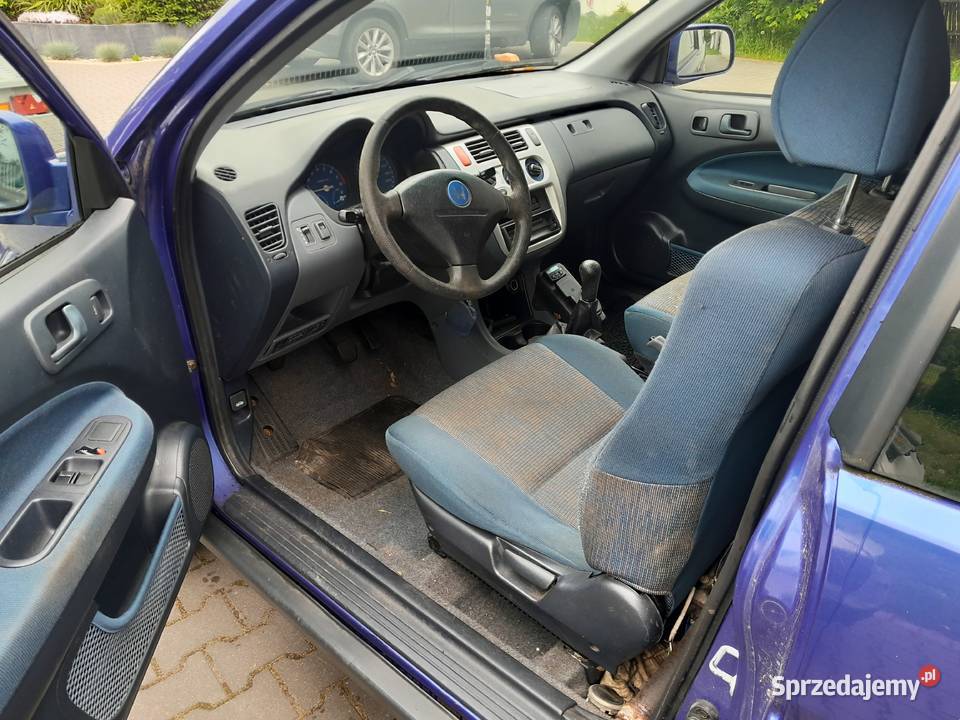 Honda hrv drzwi lewe prawe części blacharskie wielkopolskie Czajków