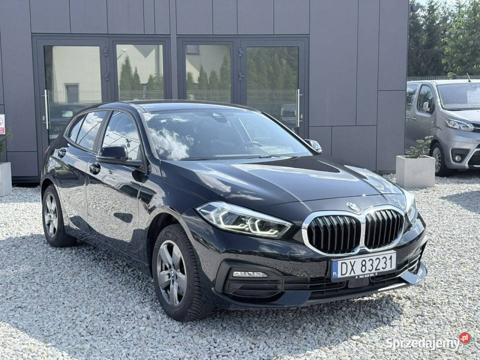 BMW 118 15 12V TwinPower 136 47 automat ACC Rok produkcji 2023 Wrocław