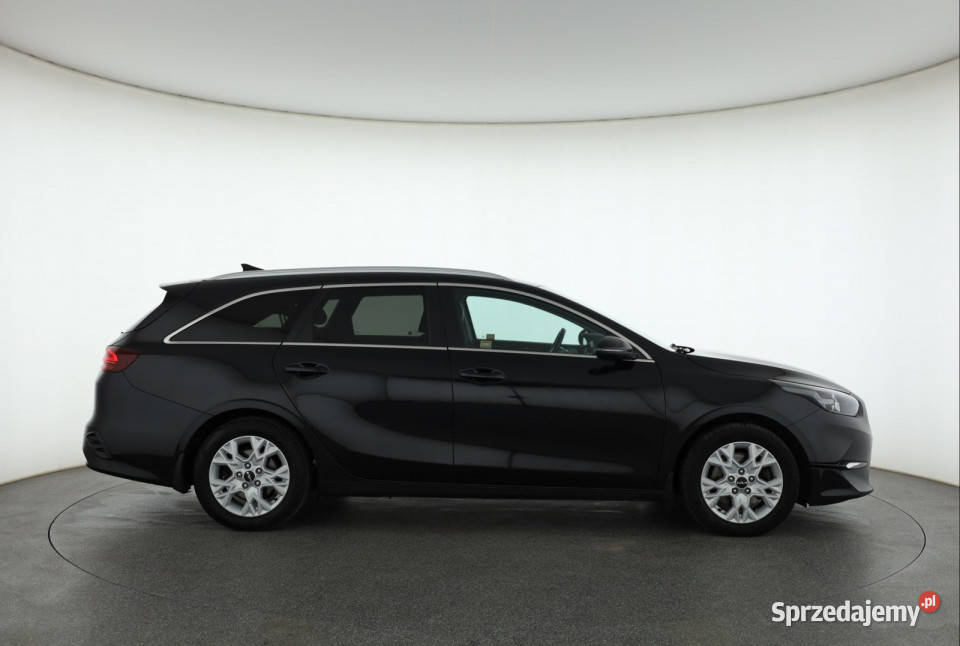 Kia Ceed 15 TGDI sprzedam