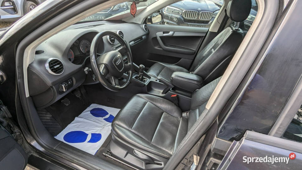Audi A3 16TDi Sportback OPŁACONY Bezwypadkowy czarny Częstochowa