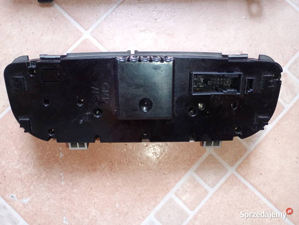 Mercedes w 203 E klasa panel klimatyzacji radio Wrocław