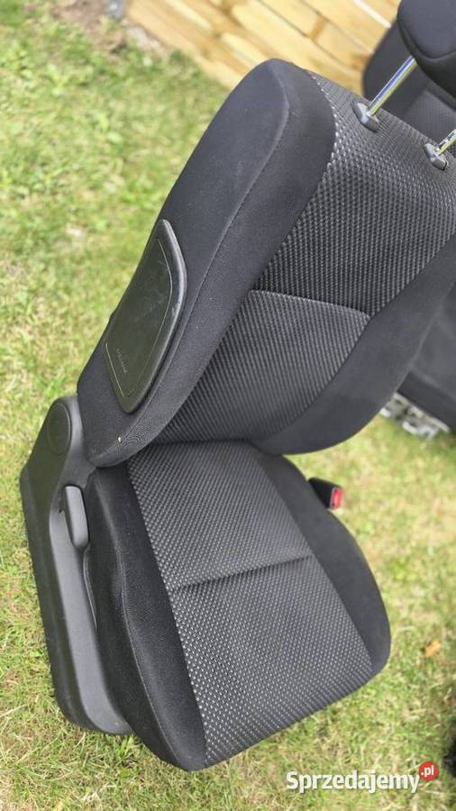 Fotele Fotel Kanapa Zestaw Suzuki Grand Vitara 2 dolnośląskie Świdnica