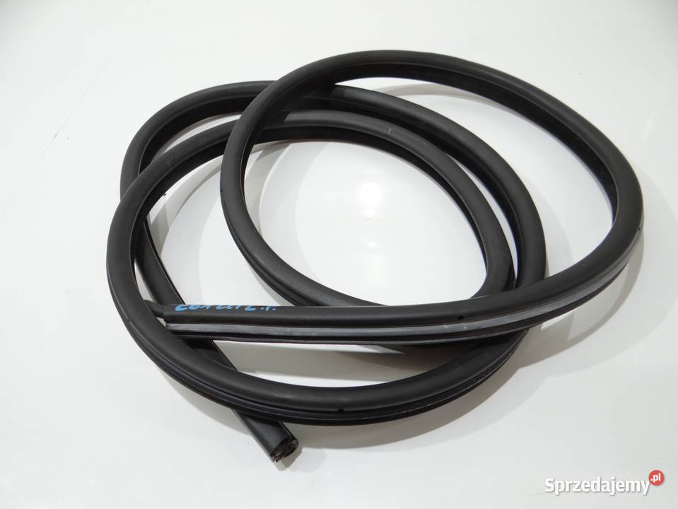 USZCZELKA DRZWI LEWY PRZÓD BMW E61 LCI 4279180 Strzyżewice