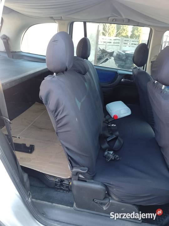 Opel Zafira A2002 r22 DTIKod Lak Z 157Całość Rok produkcji 2002 Zduńska Wola