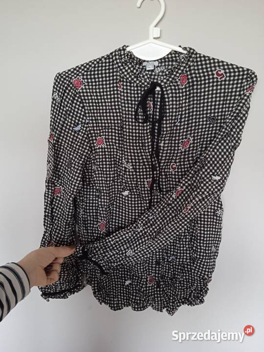 Bluzka z wiązaniem na dekolcie OVS dolnośląskie Wrocław sprzedam