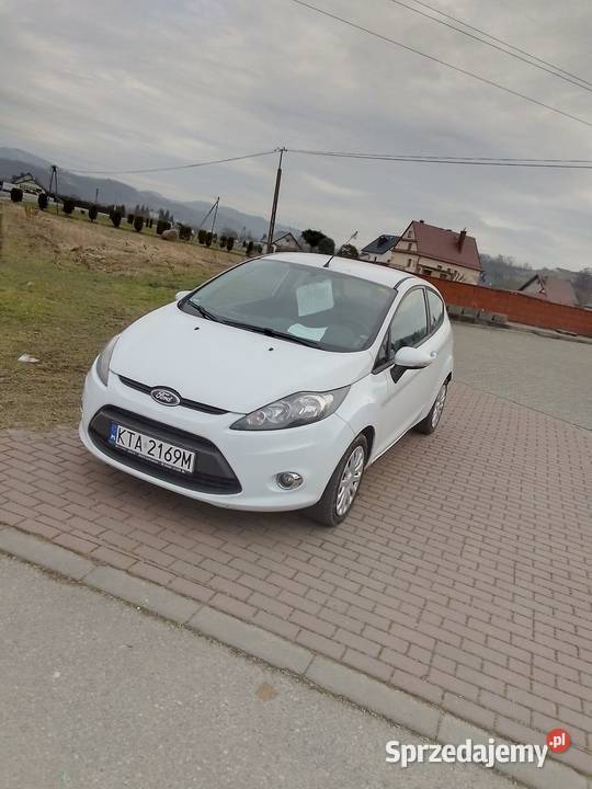 Sprzedam Forda Fieste nieuszkodzony Olszyny