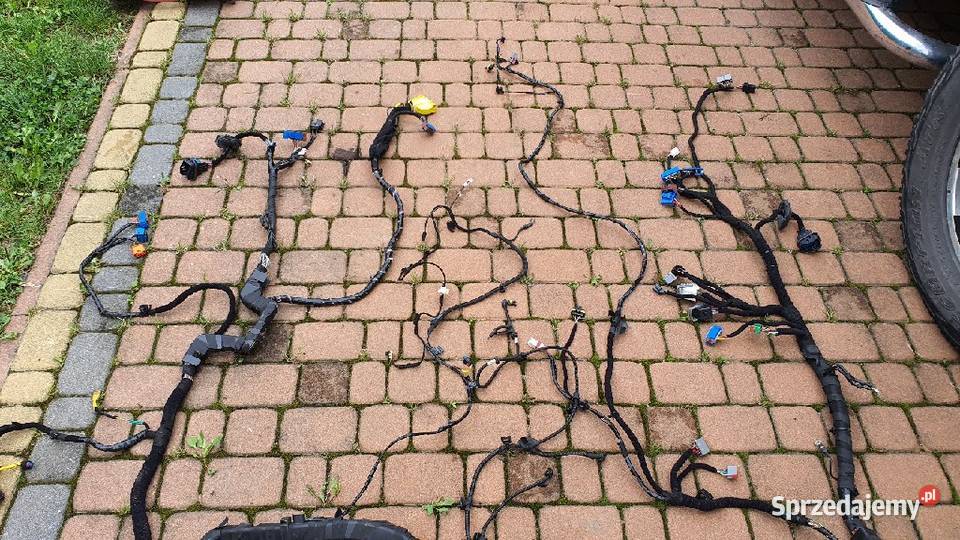 INSTALACJA WNETRZA MASERATI QUATTROPORTEGHIBLI Mielec