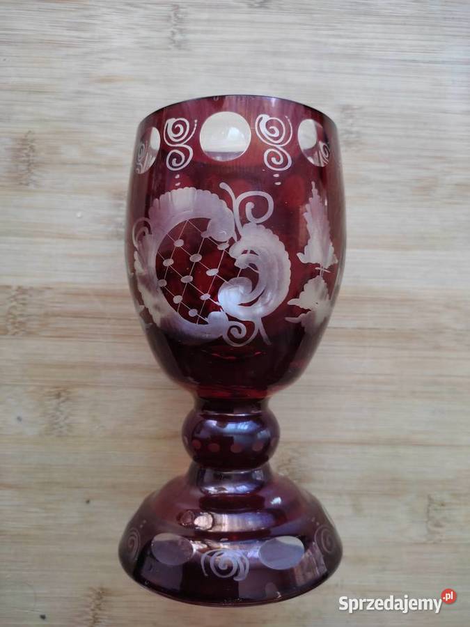 Kryształowy kielich dekoracyjny proj Egermann