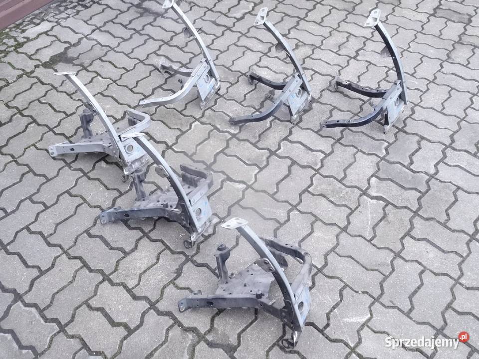 AUDI A8 D3 MOCOWANIE BLOTNIKA PAJAK PRZOD LP Przemęt