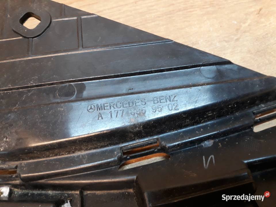 MERCEDES W177 ŚLIZG ZDERZAKA LEWY PRZÓD GÓRNY wielkopolskie Międzychód