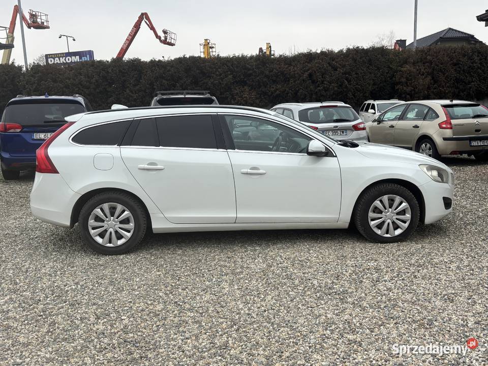 Volvo V60 z 2011r GWARANCJA Paniówki sprzedam