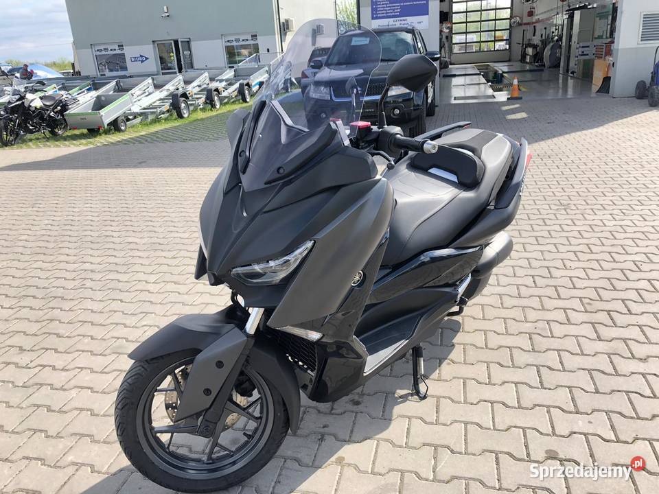 Yamaha X-max