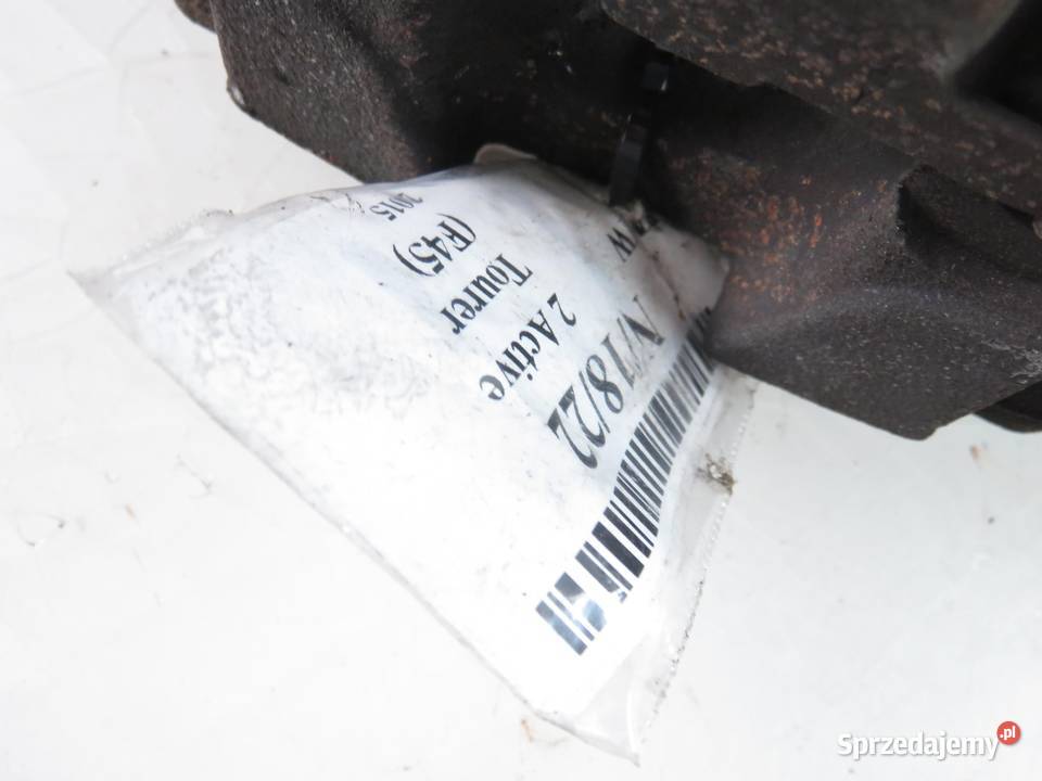 ZACISK PRAWY TYŁ BMW 2 F45 osobowe Zaciski i jarzma