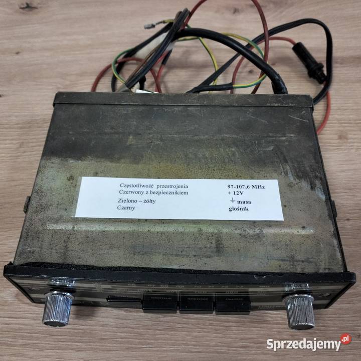 Przestrojone sprawne radio samochodowe unitra
