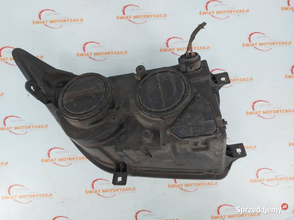 VW CRAFTER I LIFT 13r lampa prawa przód Kielce