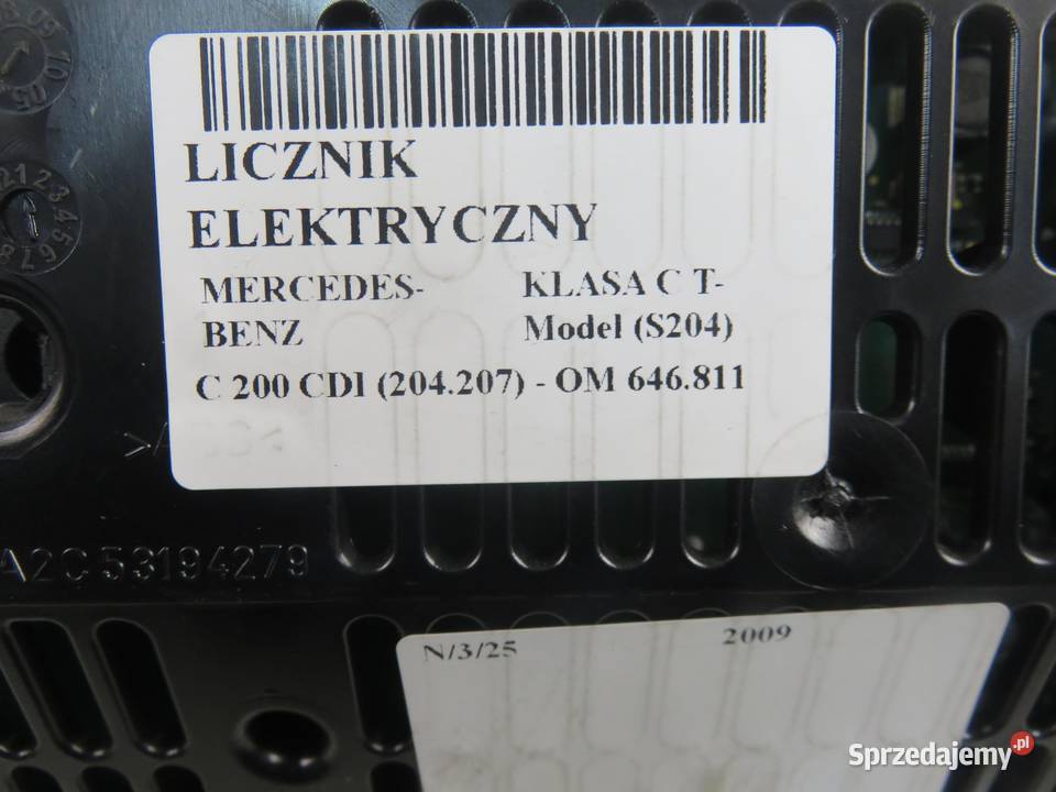 LICZNIK MERCEDES S204 C 200 CDI 2049004000
