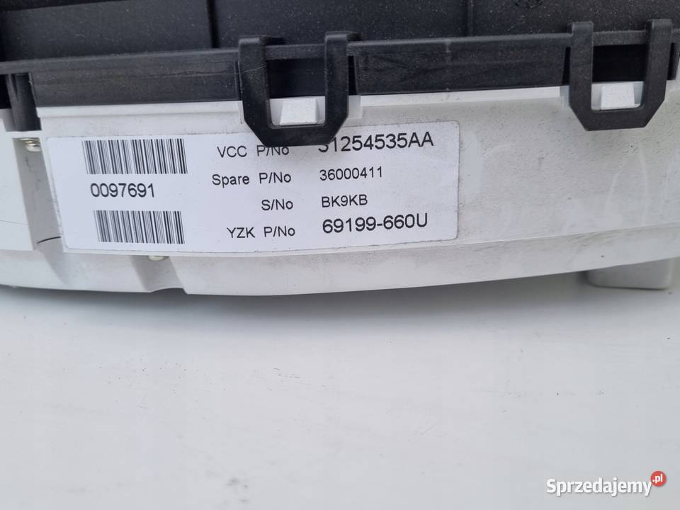 Volvo S80 II V70 III XC70 II LICZNIK ZEGARY Liczniki i zegary Janów