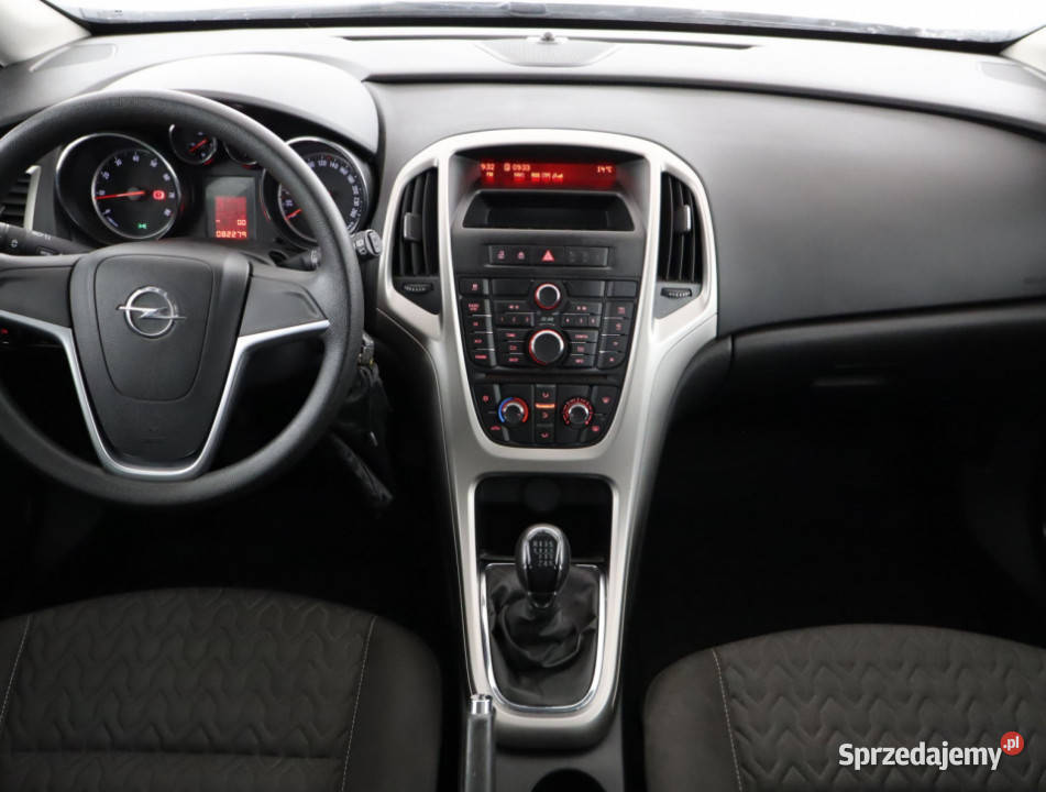 Opel Astra 14 T 1364cm3 Bielany Wrocławskie
