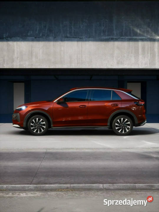 Volkswagen TRoc Wersja Life 15 eTSI 150 DSG czujnik zmierzchu Łódź