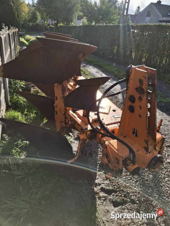 Pługi obrotowe huard 3skibowy sprzedam